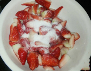 百香果草莓酱的做法